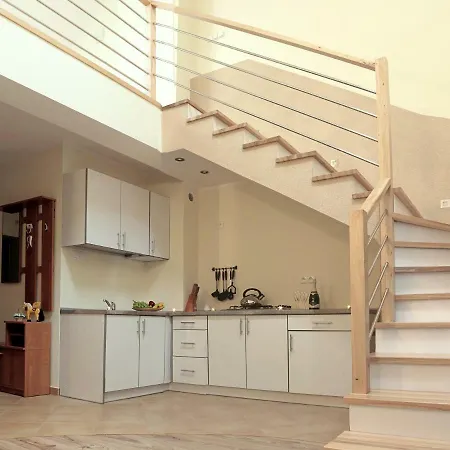Przy Trakcie Cesarskim Appartement