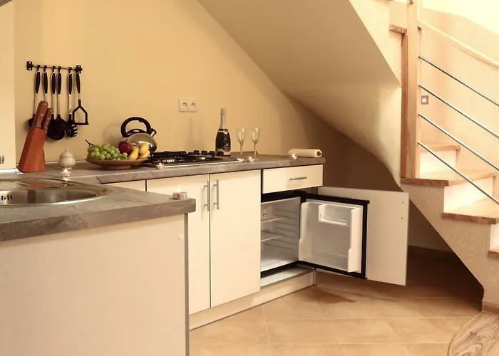 Przy Trakcie Cesarskim * וגיירסקה גורקה