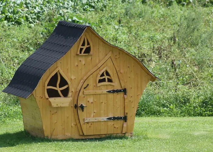 Przy Trakcie Cesarskim וגיירסקה גורקה